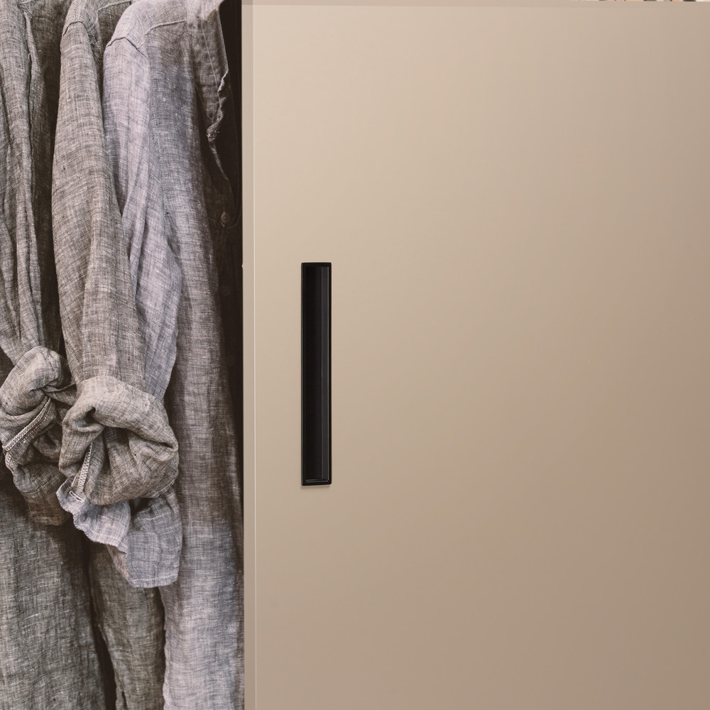 Flush Pull Handle