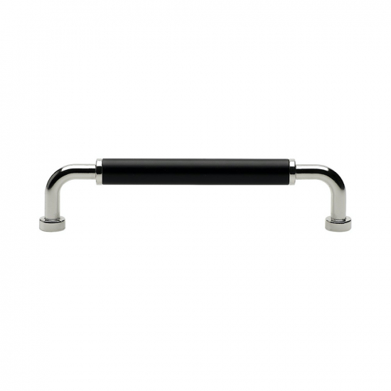 Handle Brohult M - 128mm - Nickel plated/Black in the group Cabinet Handles / Color/Material / Chrome at Beslag Online (397045-11)