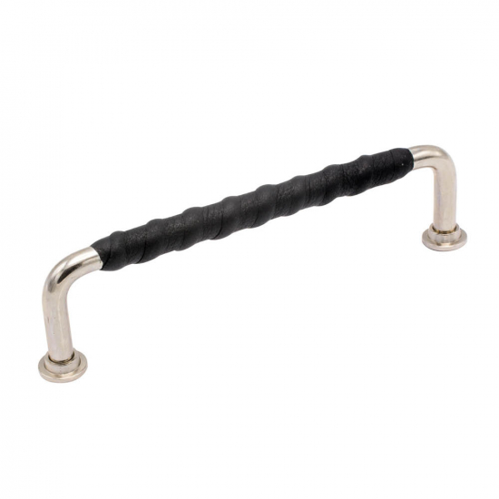 Handle 1353 - Nickel Plated/Black Leather in the group Kitchen Handles / Color/Material / Leather at Beslag Online (htg-1353-krom-svart)