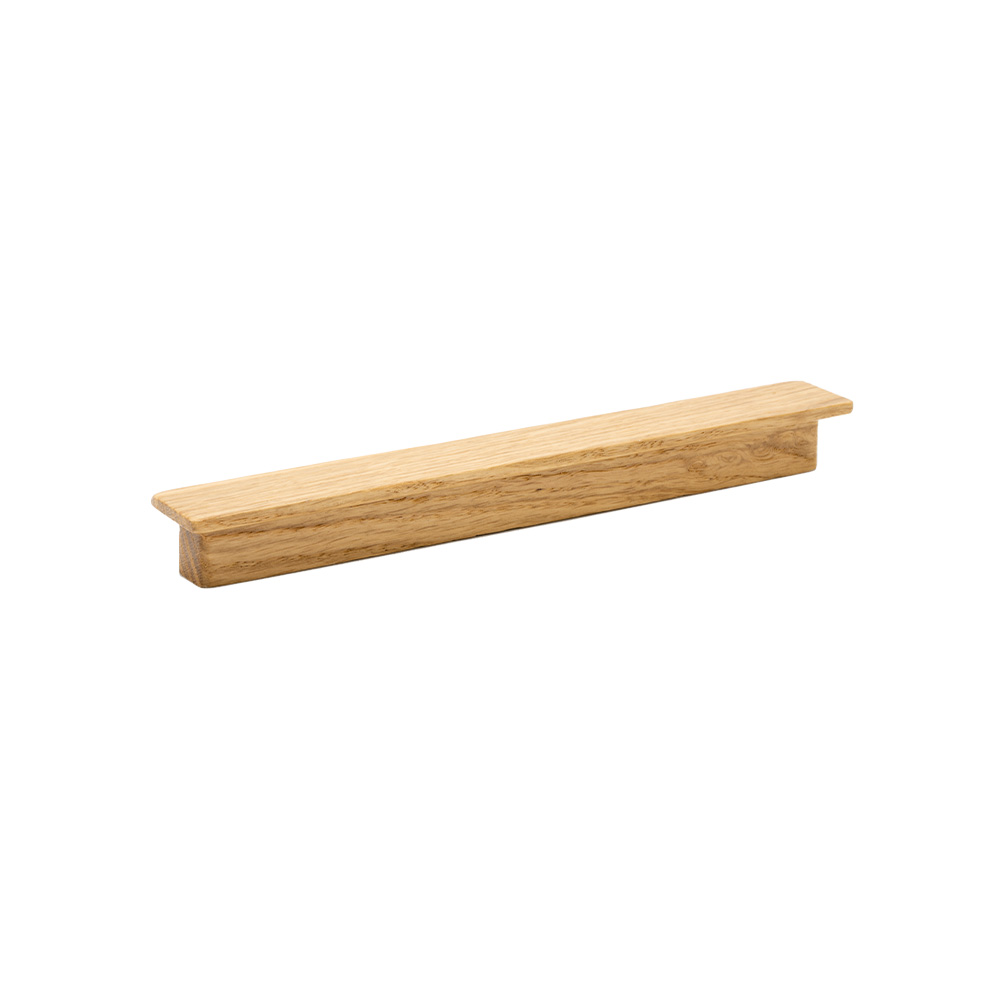 Handle Shelter - Oak in the group Cabinet Handles / Color/Material / Wood at Beslag Online (htg-shelter-ek)