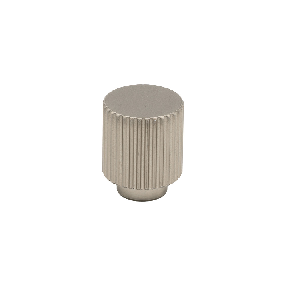 Cabinet Knob Helix Stripe - Stainless Steel Finish in the group Cabinet Knobs / Color/Material / Stainless at Beslag Online (kn-helixstripe-rostfritt)