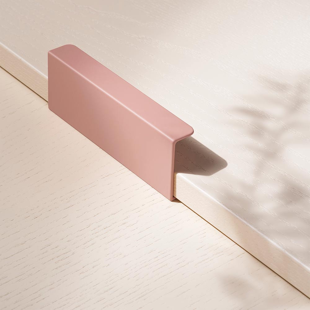 Toniton Hide Handle - Peach in the group Kitchen Handles / All Handles / Toniton x Beslag Design at Beslag Online (toniton-hide-peach)