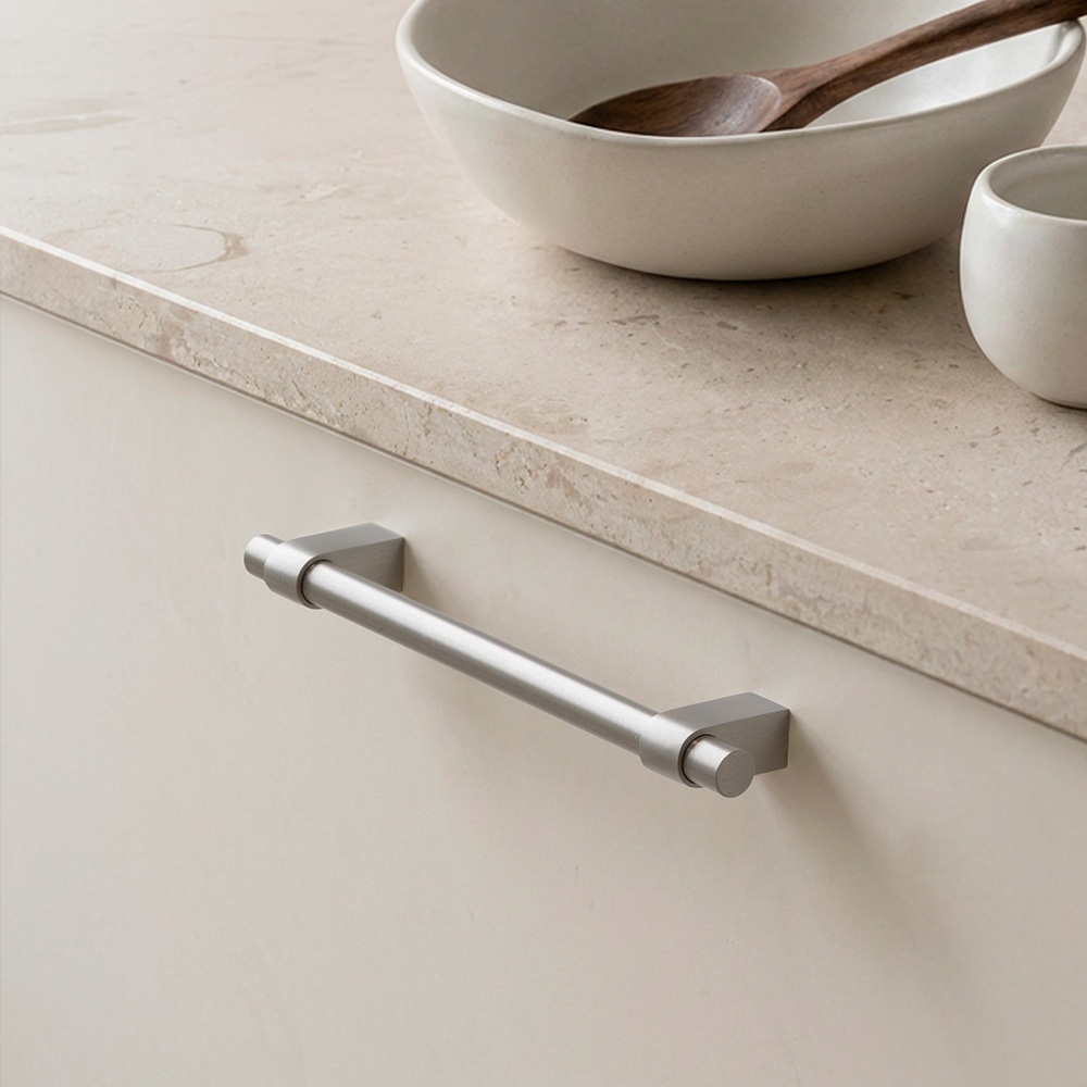 Handle Trace - Stainless Steel Look