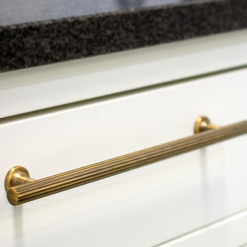 Handle Portland - 192mm - Antique Bronze