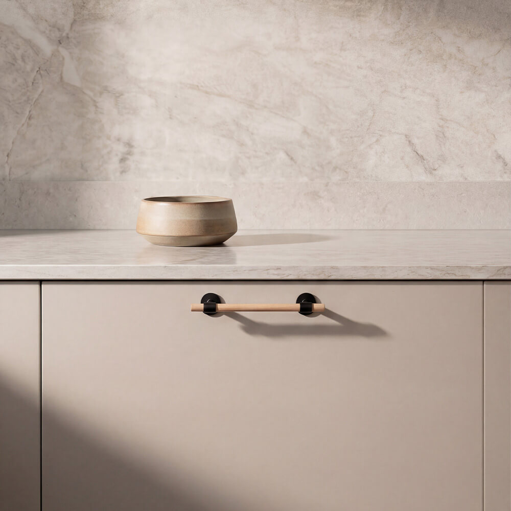 Handle Uniform - 128mm - Oak/Matte Black