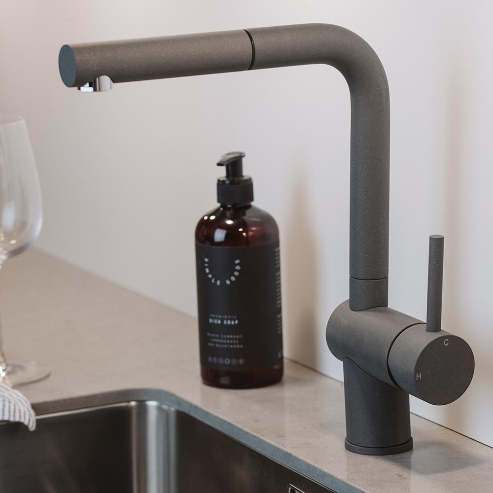 Kitchen Mixer Tap Venedig - Pull-Out Spout - Silgranit Rockgrey