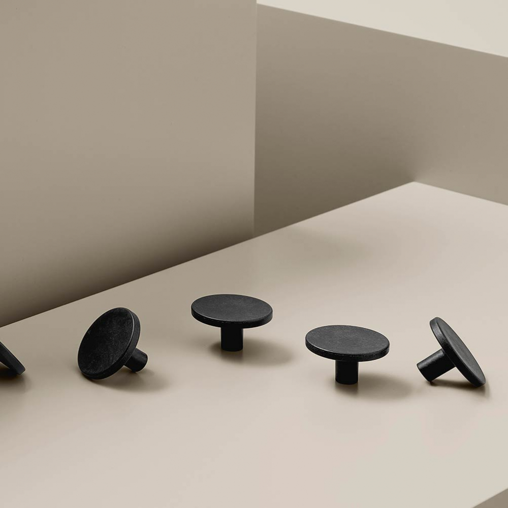 Cabinet Knob Plato Ocean IX - 42mm - Matte Black 