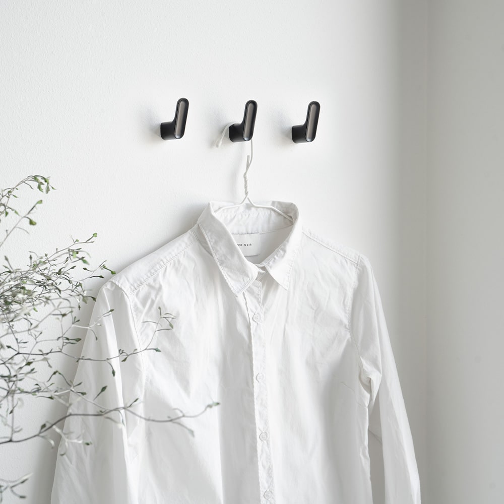 Hook Luv - Matte Black