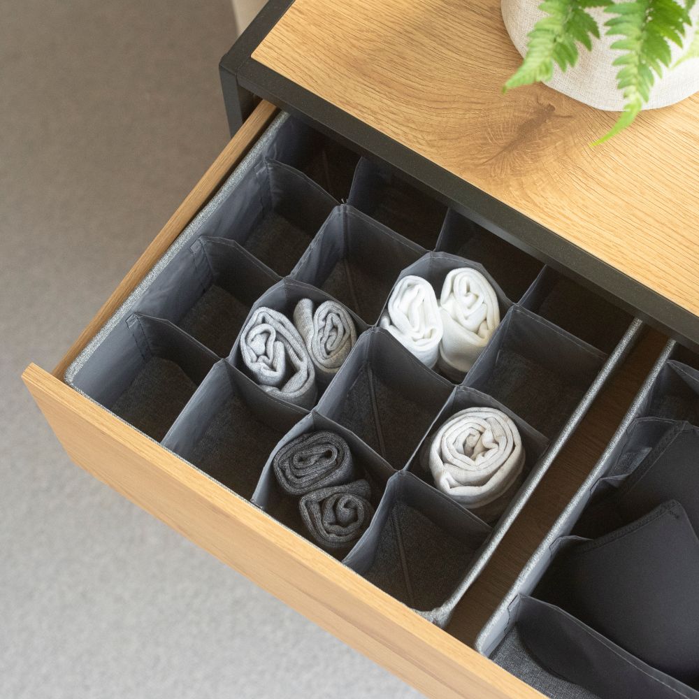 Storage box with 16-compartments - Grey