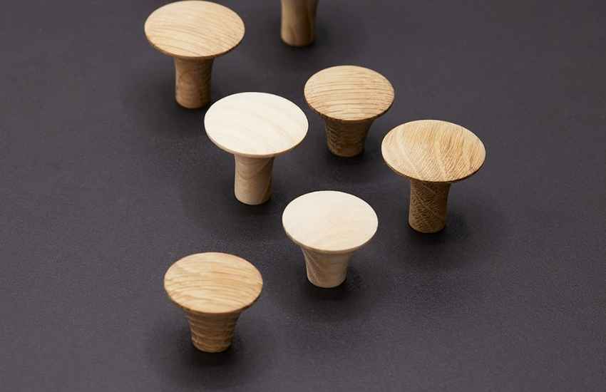 Pack of 10 Large Drilled Wood Beech Knobs Handles 46mm TS 