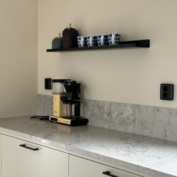 Wall Shelf Hold - Black