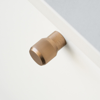 Knob Brooklyn Ø20mm - Dark Brushed Brass