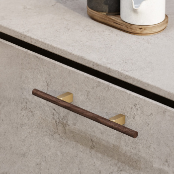 Handle Kumo Wood - Walnut/Brushed Brass