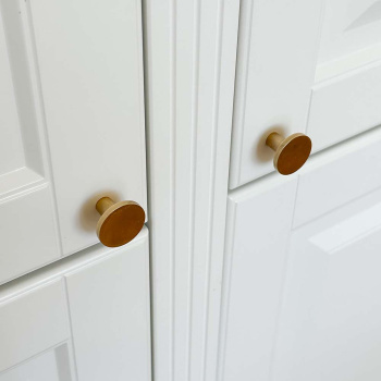 Cabinet Knob Dalby - Polished Untreated Brass