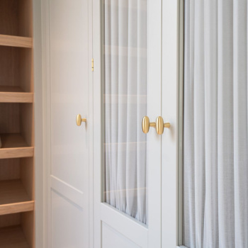 Cabinet Knob T Oliver - Brushed Brass