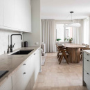 Edge Pull Handle Lip - Black