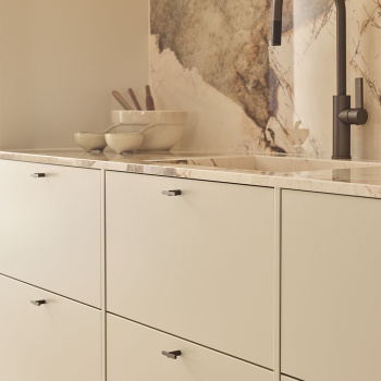 Cabinet Knob T Flow - Burnished Brass