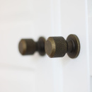 Cabinet Knob Manor Round - Antique Brass