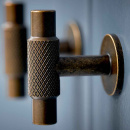 Cabinet Knob T Manor - Antique Brass