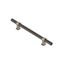 Handle Bond - Dark Stained Oak/Brushed Brass