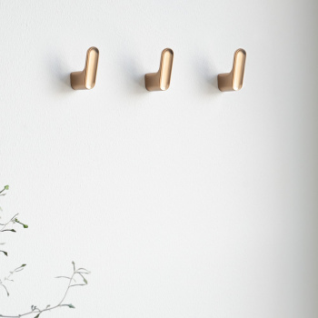 Hook Luv - Brushed Brass
