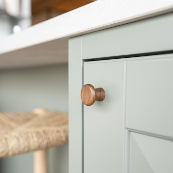 Cabinet Knob Classis - 25mm - Walnut