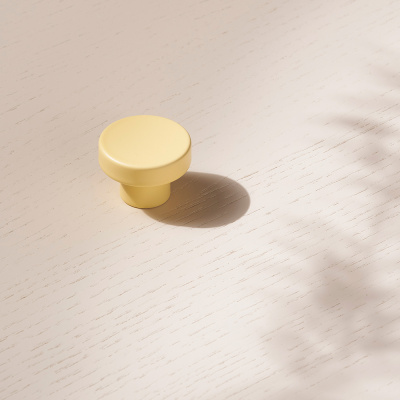 Toniton Circular Knob - Yellow in the group Outlet at Beslag Online (401004-11)