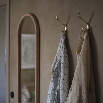 Hook Lagan - Polished Brass
