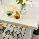 Kitchen Rail Aveny - 600mm - Complete - Polished Untreated Brass