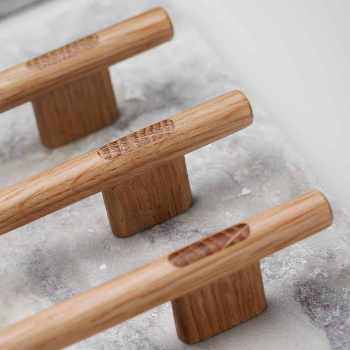 Handle Join - Oak