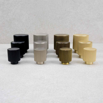 Cabinet Knob Helix Stripe - Brass